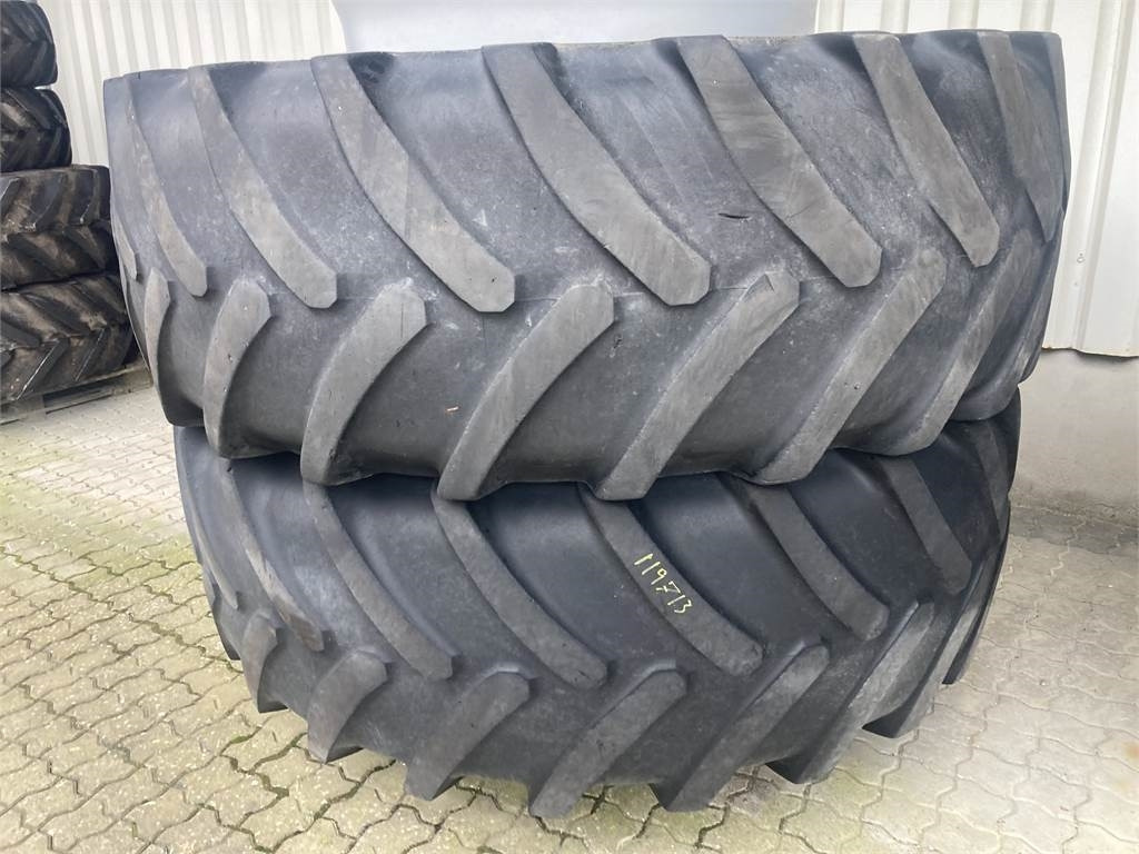 Michelin 650/65R42 - Padanga: foto 1 Michelin 650/65R42 - Padanga: foto 1