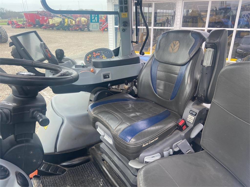 New Holland T7.315 AC - Traktorius: foto 5 New Holland T7.315 AC - Traktorius: foto 5