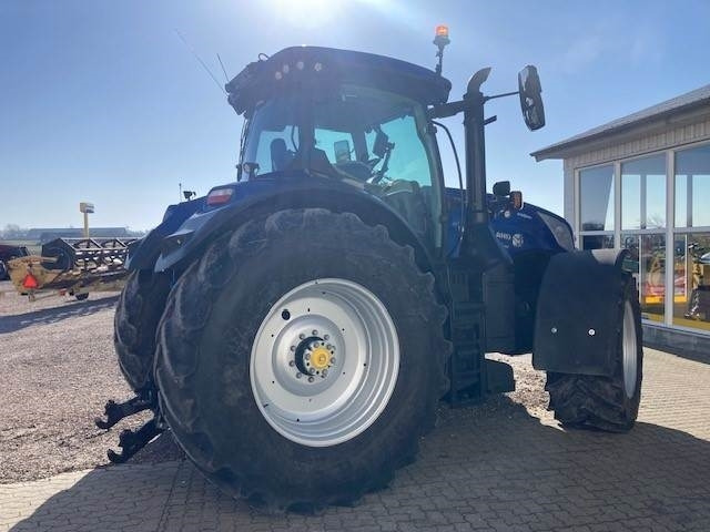 New Holland T7.315 HD AC NEW GEN - Traktorius: foto 4 New Holland T7.315 HD AC NEW GEN - Traktorius: foto 4