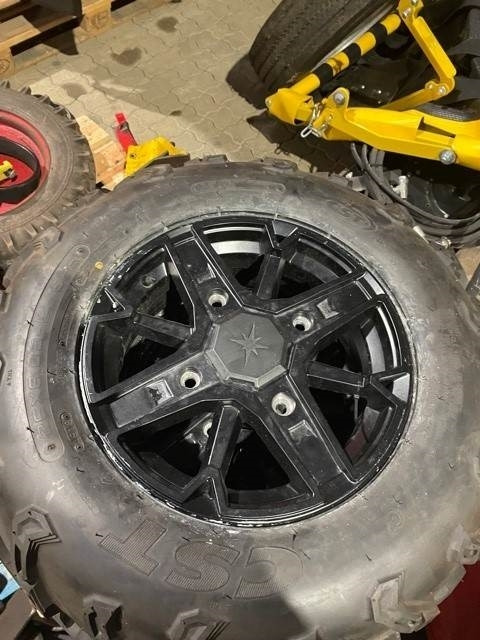 Polaris ALU. FÆLGE SÆT 14 - Ratlankis - Keturratis: foto 1 Polaris ALU. FÆLGE SÆT 14 - Ratlankis - Keturratis: foto 1