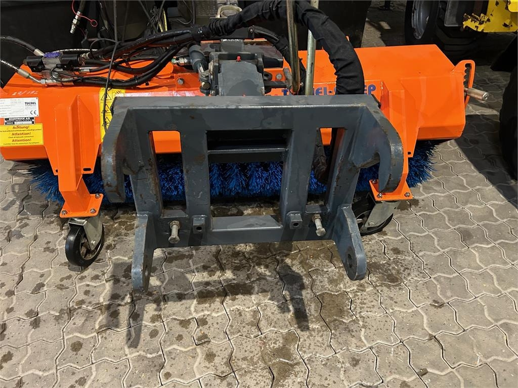 Tuchel ECO 1,5M - Rotacinė šluota: foto 1 Tuchel ECO 1,5M - Rotacinė šluota: foto 1