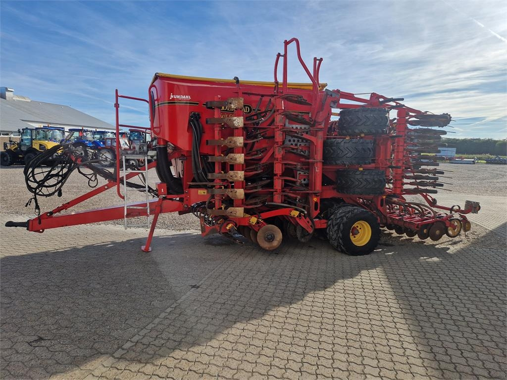 Vaderstad SPIRIT 600C PLUS - Kombinuota sėjamoji: foto 2 Vaderstad SPIRIT 600C PLUS - Kombinuota sėjamoji: foto 2