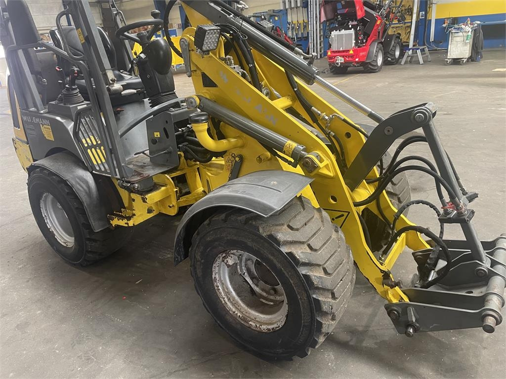 Weidemann 1280 PLUS 35HK - Šarnyrinis krautuvas: foto 3 Weidemann 1280 PLUS 35HK - Šarnyrinis krautuvas: foto 3