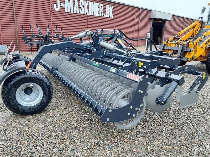 Agro - TOM 6 Meter discharve Agro-Tom 6 m. bugseret di - Diskiniai skutikai: foto 4 Agro - TOM 6 Meter discharve Agro-Tom 6 m. bugseret di - Diskiniai skutikai: foto 4