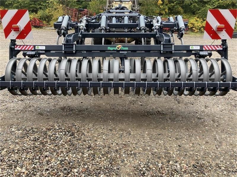 Agro-Tom 3.5 m. dybdeharve - Akėčios: foto 5 Agro-Tom 3.5 m. dybdeharve - Akėčios: foto 5