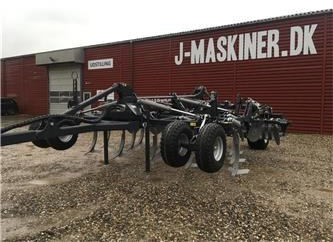 Agro-Tom 4.20 dybdeharve - Akėčios: foto 1 Agro-Tom 4.20 dybdeharve - Akėčios: foto 1