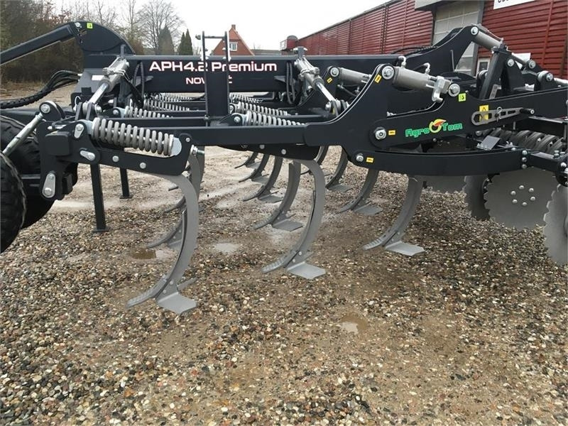 Agro-Tom 4.20 dybdeharve - Akėčios: foto 2 Agro-Tom 4.20 dybdeharve - Akėčios: foto 2