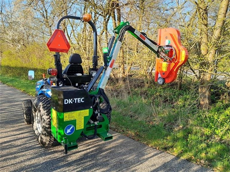 Dk-Tec med fjernbetjening - Smulkintuvas su manipuliatoriumi: foto 2 Dk-Tec med fjernbetjening - Smulkintuvas su manipuliatoriumi: foto 2