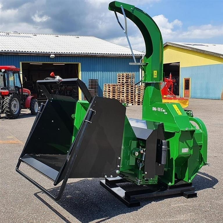 - - - FLISHUGGER TIL TRAKTOR KAPACITET OP TIL Ø250 - Medienos smulkintuvas: foto 1 - - - FLISHUGGER TIL TRAKTOR KAPACITET OP TIL Ø250 - Medienos smulkintuvas: foto 1