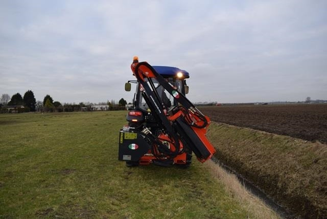 - - - boxer  - Padargas - Komunalinis traktorius: foto 3 - - - boxer  - Padargas - Komunalinis traktorius: foto 3