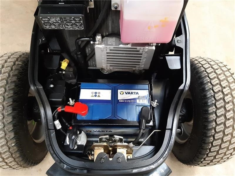 Solis 26 hst - Komunalinis traktorius: foto 5 Solis 26 hst - Komunalinis traktorius: foto 5