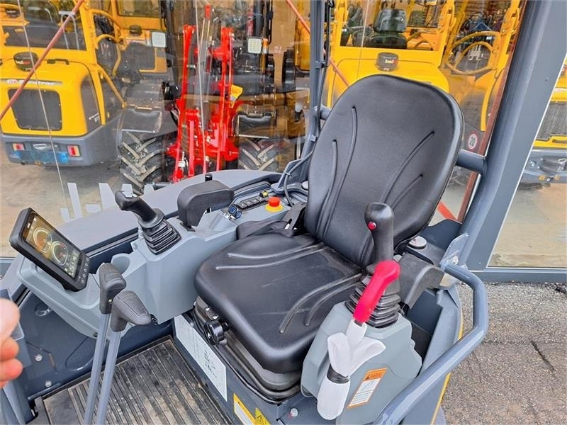 Mini ekskavatorius XCMG Xe27e U/KABINE: foto 8 Mini ekskavatorius XCMG Xe27e U/KABINE: foto 8