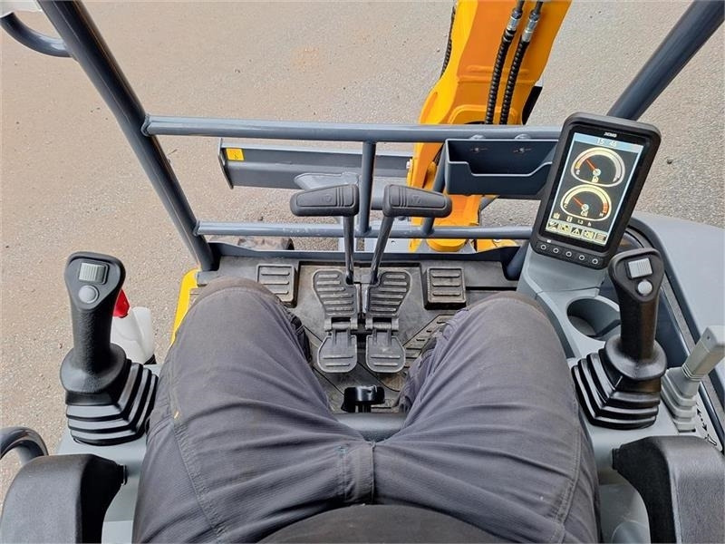 Mini ekskavatorius XCMG Xe27e U/KABINE: foto 9 Mini ekskavatorius XCMG Xe27e U/KABINE: foto 9