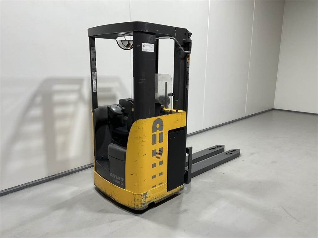 Atlet X/200 STFV SN 320 - Keltuvas: foto 2 Atlet X/200 STFV SN 320 - Keltuvas: foto 2