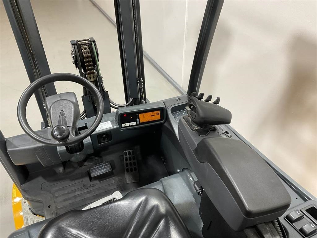 Elektrinis krautuvas Jungheinrich EFG S30: foto 6
