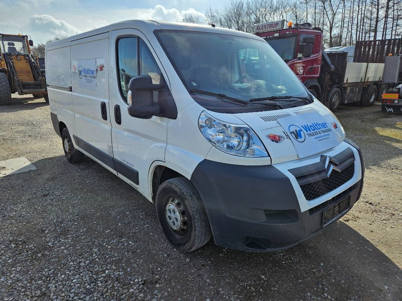 Citroën Jumper 30 2,2 HDi 130 Box - Mažas furgonas: foto 3 Citroën Jumper 30 2,2 HDi 130 Box - Mažas furgonas: foto 3