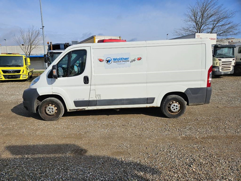 Citroën Jumper 30 2,2 HDi 130 Box - Mažas furgonas: foto 2 Citroën Jumper 30 2,2 HDi 130 Box - Mažas furgonas: foto 2