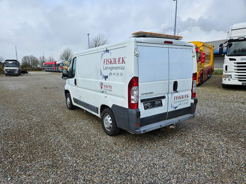 Citroën Jumper 33 2,2 HDi 120 Kassevogn L2H1 5d - Mažas furgonas: foto 5 Citroën Jumper 33 2,2 HDi 120 Kassevogn L2H1 5d - Mažas furgonas: foto 5