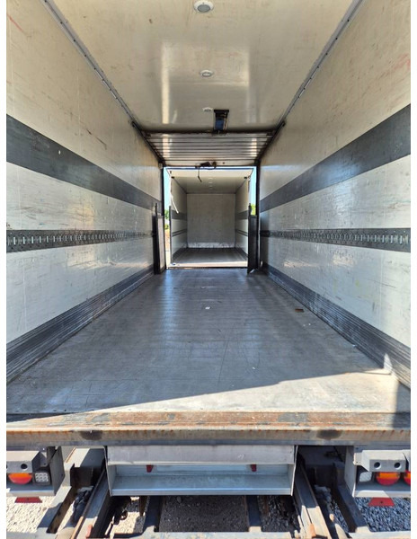 DAF XF 460 6x2 // Trailer // Lift - Furgonas sunkvežimis: foto 5 DAF XF 460 6x2 // Trailer // Lift - Furgonas sunkvežimis: foto 5