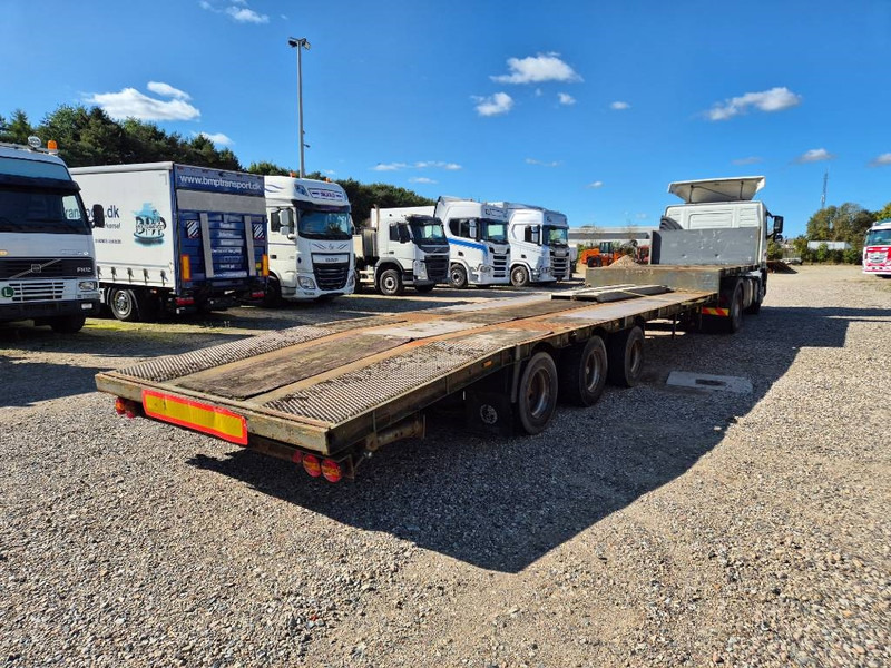 KEL-BERG 3 axle machinetrailer - Žemo profilio platforma puspriekabė: foto 4 KEL-BERG 3 axle machinetrailer - Žemo profilio platforma puspriekabė: foto 4