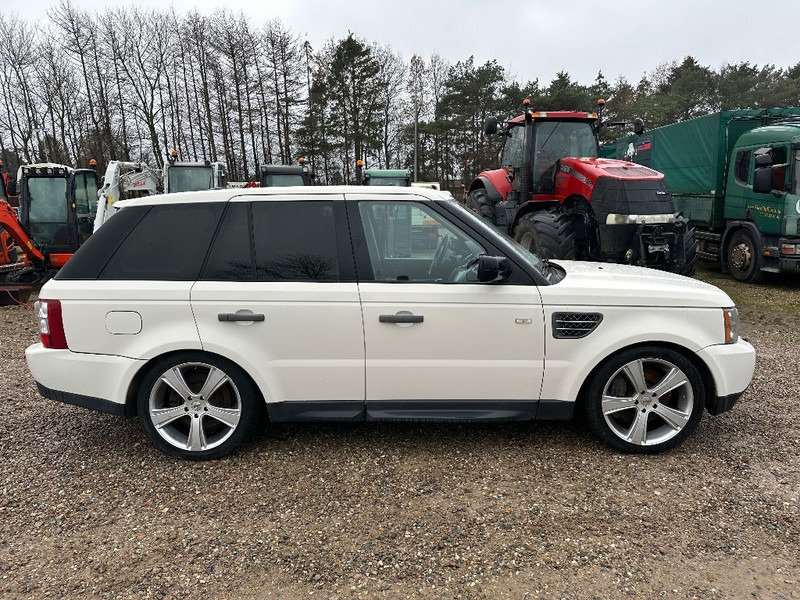 Land Rover Range Rover Sport 3.6 TDV8 HSE - Lengvasis automobilis: foto 3 Land Rover Range Rover Sport 3.6 TDV8 HSE - Lengvasis automobilis: foto 3