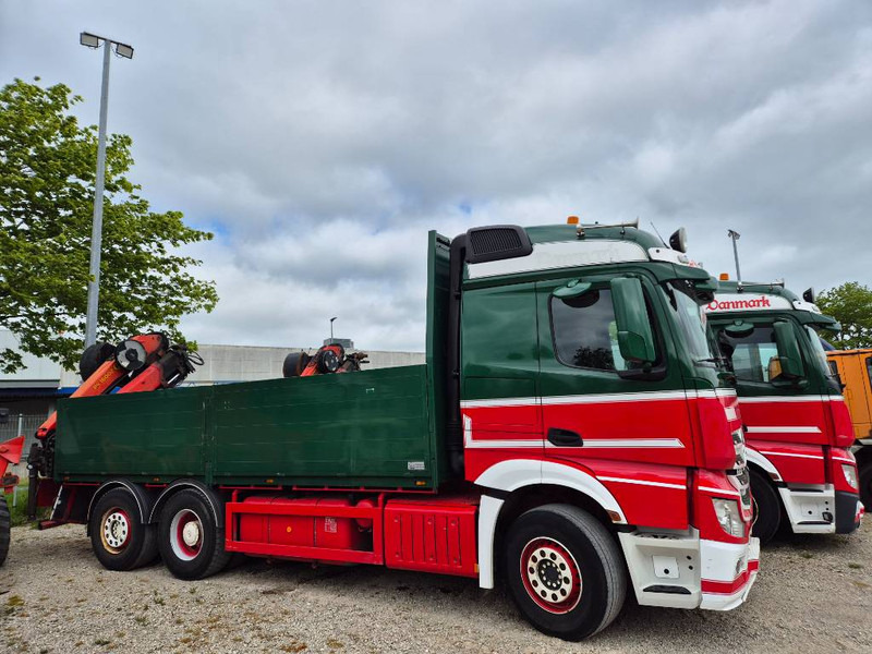 Mercedes-Benz Actros 2551/6x2 // Palfinger 16002 B // 2xtrucks - Sunkvežimis su kranu: foto 2 Mercedes-Benz Actros 2551/6x2 // Palfinger 16002 B // 2xtrucks - Sunkvežimis su kranu: foto 2