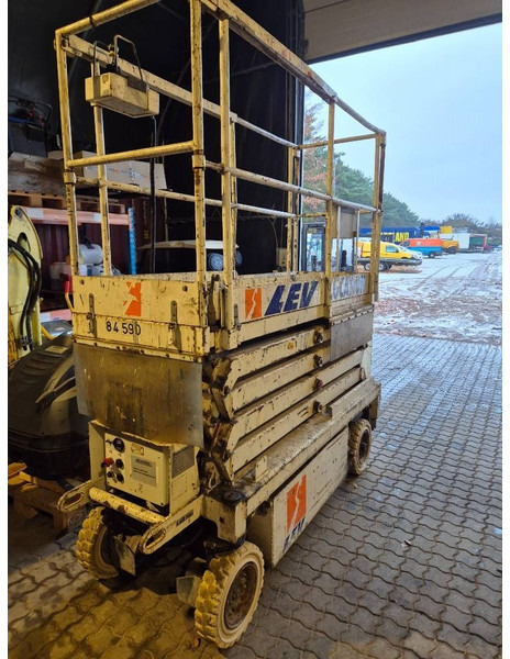 Pinguely Haulotte H800E // 2 personers - Žirklinis keltuvas: foto 2 Pinguely Haulotte H800E // 2 personers - Žirklinis keltuvas: foto 2