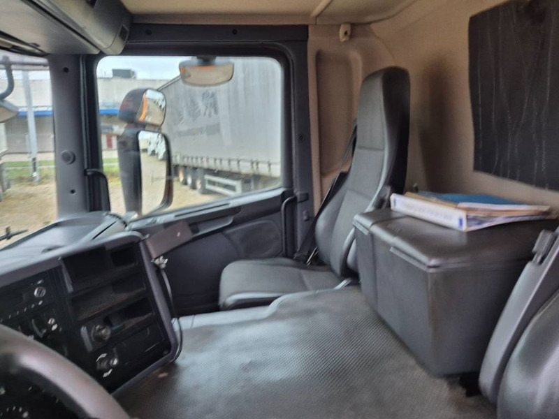 Savivartis sunkvežimis Scania P400 8x4/4 // FULL AIR // 3 side-Tipper: foto 16 Savivartis sunkvežimis Scania P400 8x4/4 // FULL AIR // 3 side-Tipper: foto 16