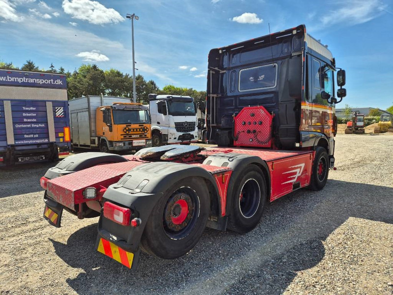 DAF XF 530 // Big Hydraulic // special interior - Vilkikas: foto 5 DAF XF 530 // Big Hydraulic // special interior - Vilkikas: foto 5