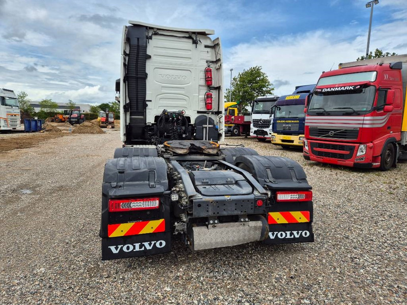 Volvo FH 500 6x2 // Double boogie / VEB+ / ACC // - Vilkikas: foto 4 Volvo FH 500 6x2 // Double boogie / VEB+ / ACC // - Vilkikas: foto 4