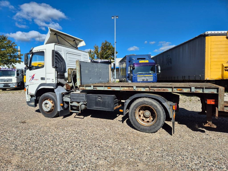 Volvo FM 300 // 4x2 // Manuel - Vilkikas: foto 3 Volvo FM 300 // 4x2 // Manuel - Vilkikas: foto 3