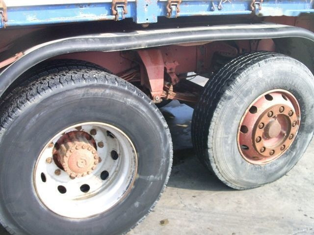 IVECO 190.42 - Savivartis sunkvežimis, Sunkvežimis su kranu: foto 4 IVECO 190.42 - Savivartis sunkvežimis, Sunkvežimis su kranu: foto 4