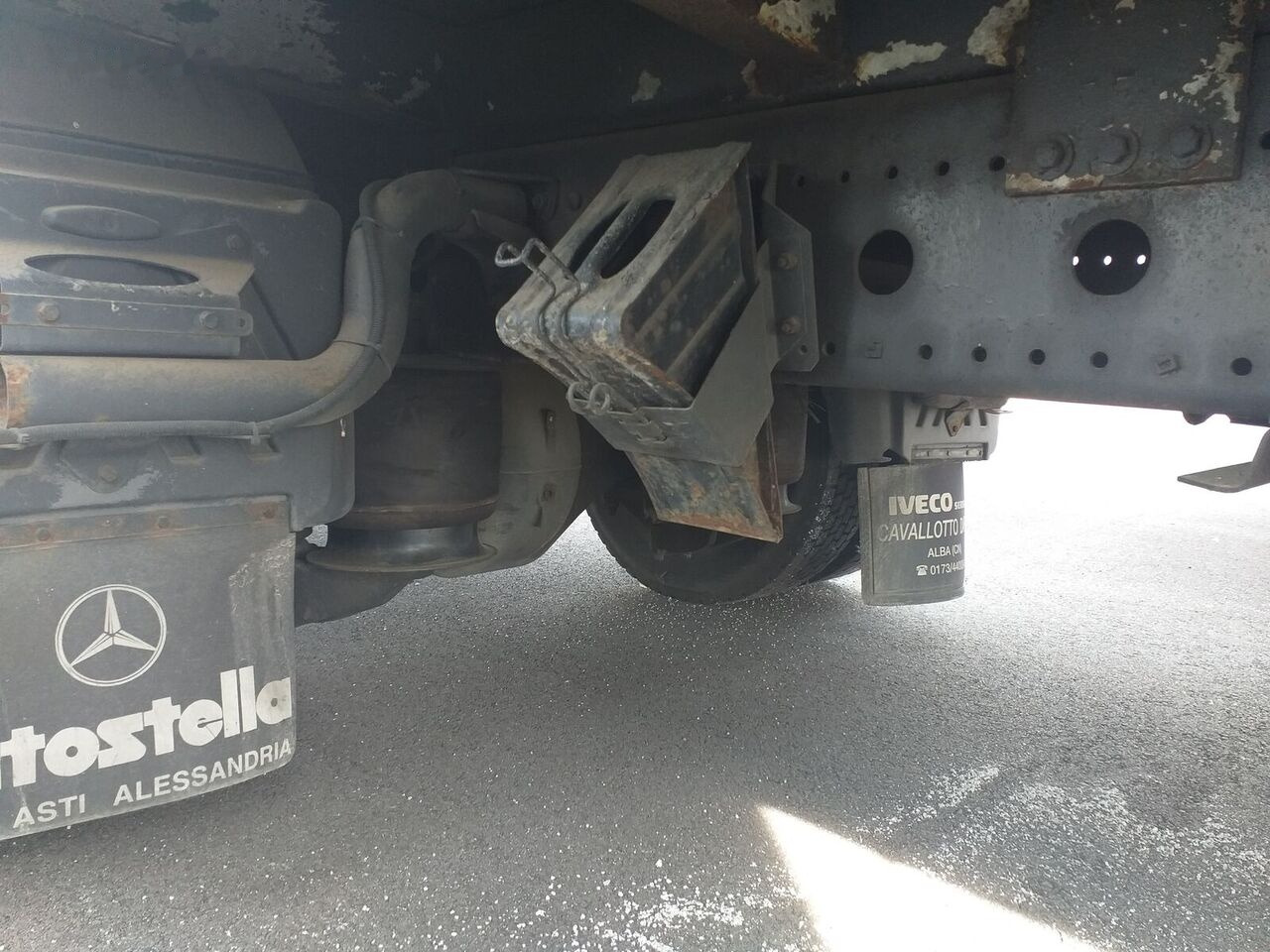 Mercedes-Benz ATEGO 12.28 - Tentinis sunkvežimis: foto 4 Mercedes-Benz ATEGO 12.28 - Tentinis sunkvežimis: foto 4