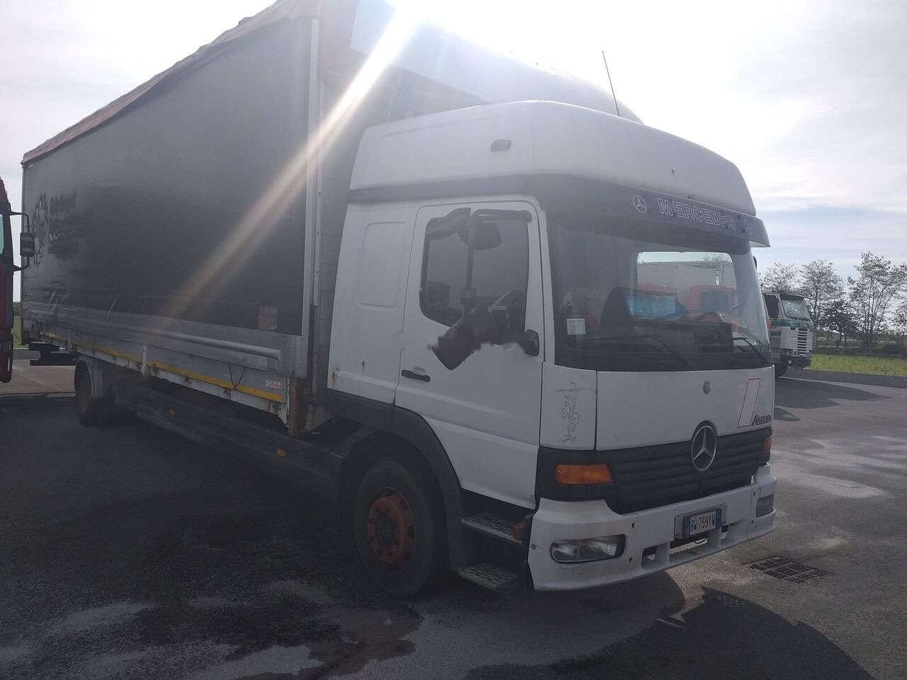 Mercedes-Benz ATEGO 12.28 - Tentinis sunkvežimis: foto 3 Mercedes-Benz ATEGO 12.28 - Tentinis sunkvežimis: foto 3