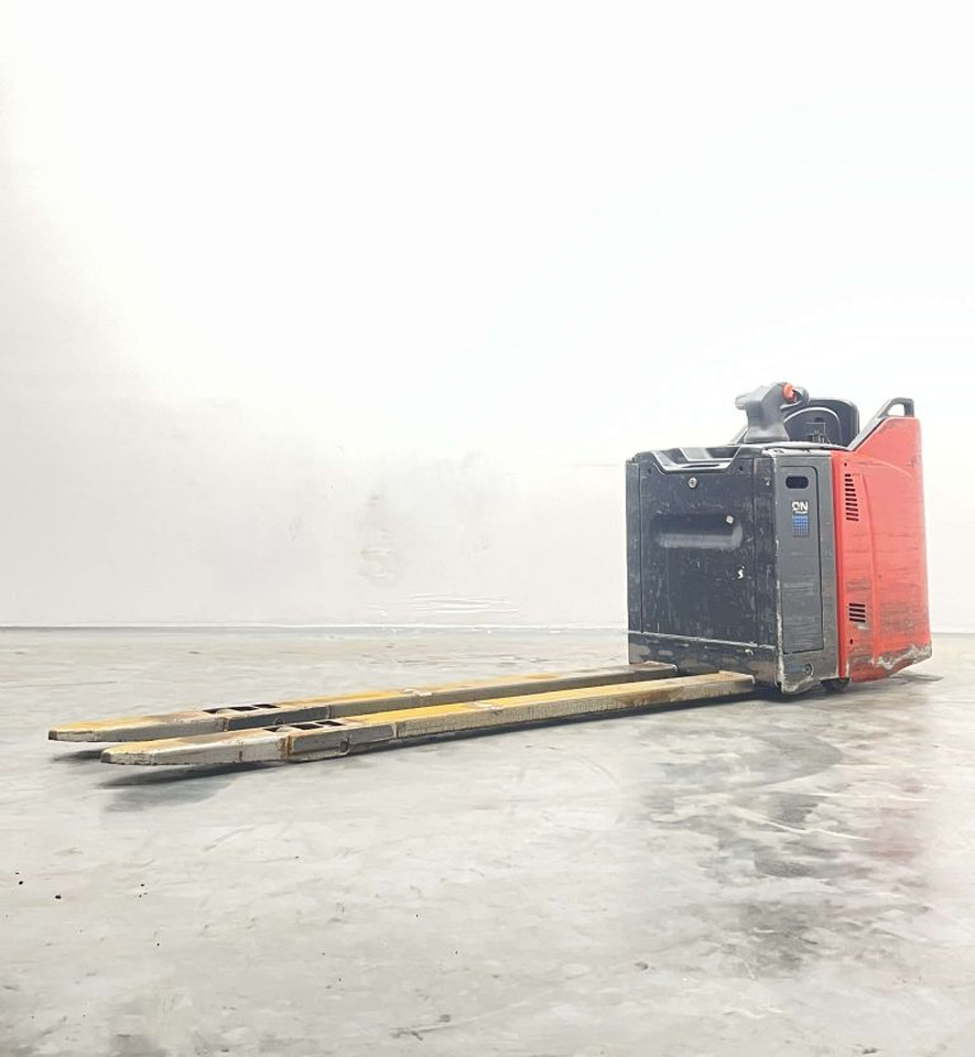 Linde T25SP-131-Li-Ion - Padėklų krautuvas: foto 1 Linde T25SP-131-Li-Ion - Padėklų krautuvas: foto 1