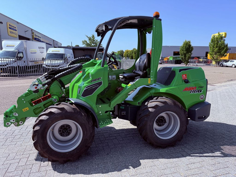 Avant 860i TDL + 1900kg 3.5 mtr 30km/h - Ratinis krautuvas: foto 2 Avant 860i TDL + 1900kg 3.5 mtr 30km/h - Ratinis krautuvas: foto 2