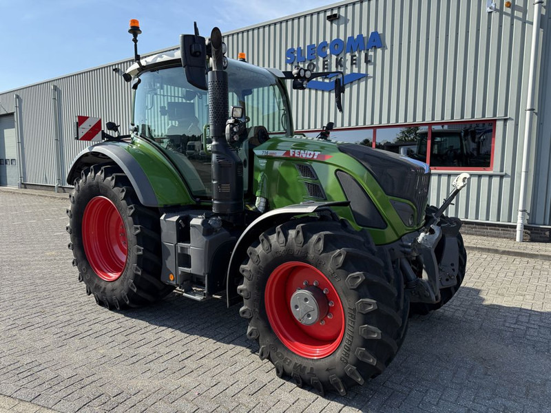 Fendt 716 Vario Gen 6 Power+ - Traktorius: foto 4 Fendt 716 Vario Gen 6 Power+ - Traktorius: foto 4