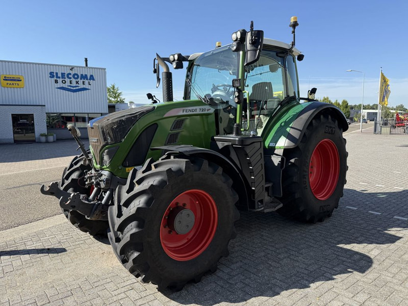 Fendt 720 S4 Vario PowerPlus - Traktorius: foto 1 Fendt 720 S4 Vario PowerPlus - Traktorius: foto 1