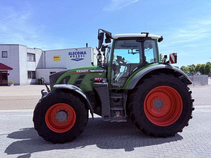 Fendt 722 Vario Power + - Traktorius: foto 1 Fendt 722 Vario Power + - Traktorius: foto 1