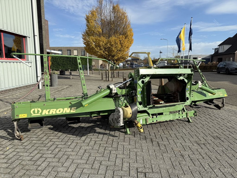 Krone Easy Collect 600-2 FP Fit New Holland FR - Kombainas: foto 2 Krone Easy Collect 600-2 FP Fit New Holland FR - Kombainas: foto 2