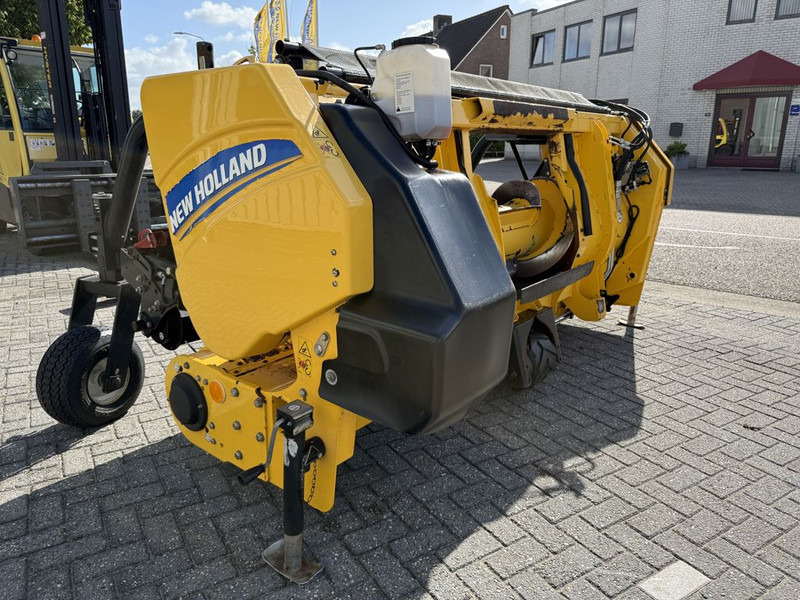 New Holland 300FPE Gras Pickup - Kombainas: foto 2 New Holland 300FPE Gras Pickup - Kombainas: foto 2