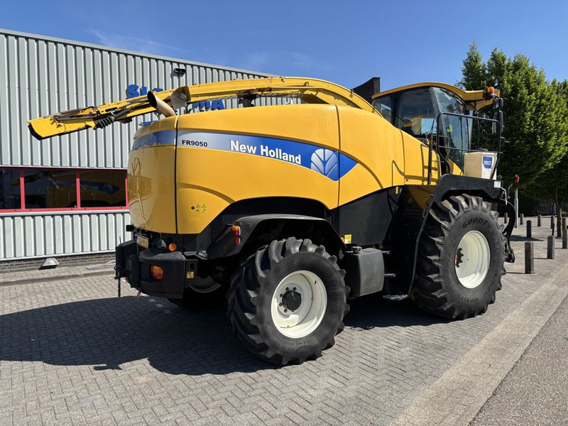 New Holland FR9050 - Pašarų kombainas: foto 3 New Holland FR9050 - Pašarų kombainas: foto 3