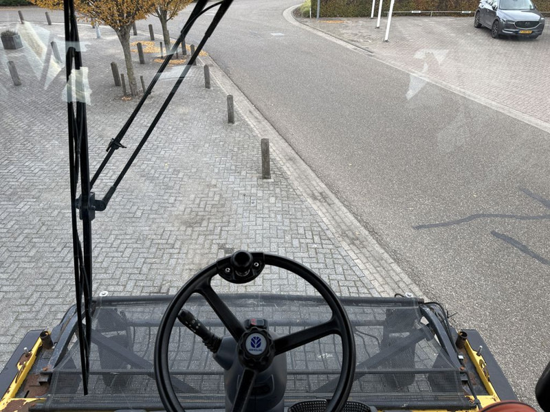 New Holland FR9050 - Pašarų kombainas: foto 5 New Holland FR9050 - Pašarų kombainas: foto 5