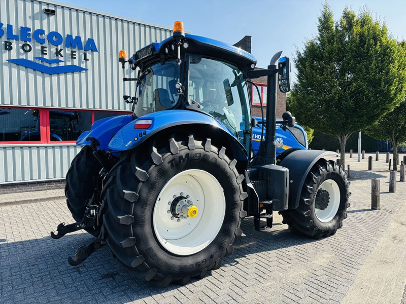 New Holland T7.245 AC Stage V + RTK - Traktorius: foto 3 New Holland T7.245 AC Stage V + RTK - Traktorius: foto 3