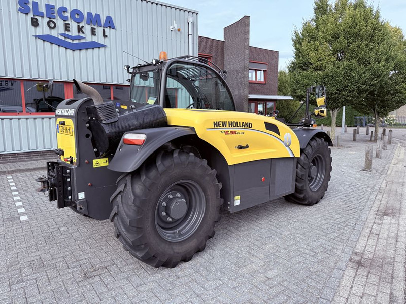 New Holland TH6.36 PLUS - Teleskopinis krautuvas: foto 3 New Holland TH6.36 PLUS - Teleskopinis krautuvas: foto 3
