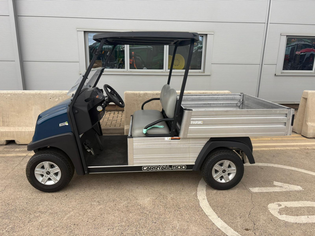 Clubcar Carryall 500 - Keturratis: foto 1 Clubcar Carryall 500 - Keturratis: foto 1