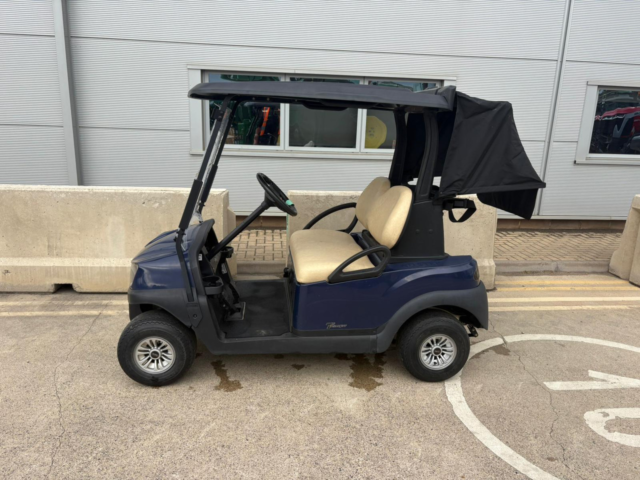 Clubcar Temp Golf Buggy - Golfo vežimėlias: foto 1 Clubcar Temp Golf Buggy - Golfo vežimėlias: foto 1