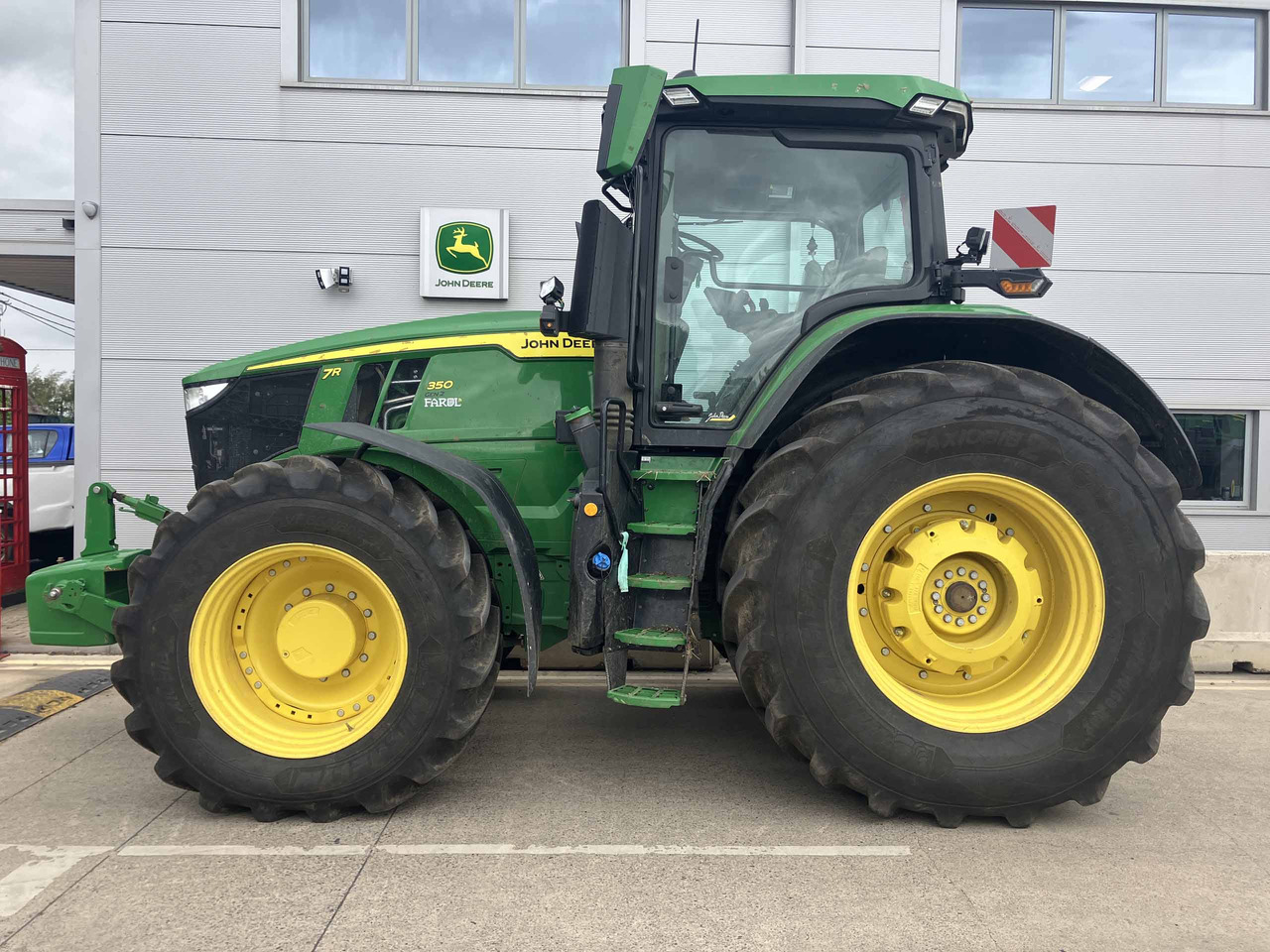 John Deer 7R 350 - Traktorius: foto 2 John Deer 7R 350 - Traktorius: foto 2