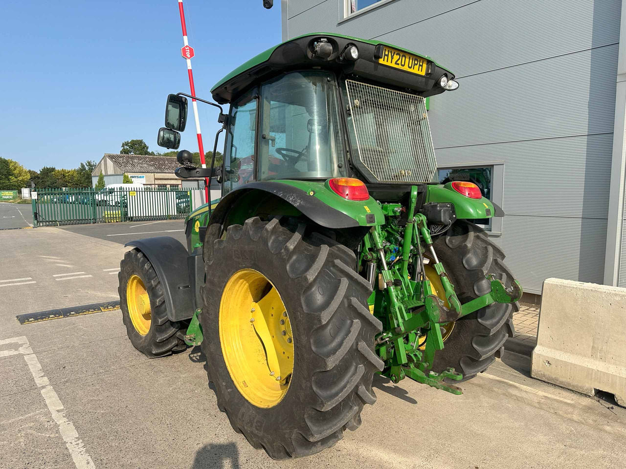 John Deere 5125R - Traktorius: foto 3 John Deere 5125R - Traktorius: foto 3