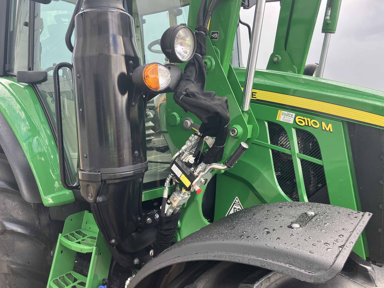Traktorius John Deere 6110M: foto 15